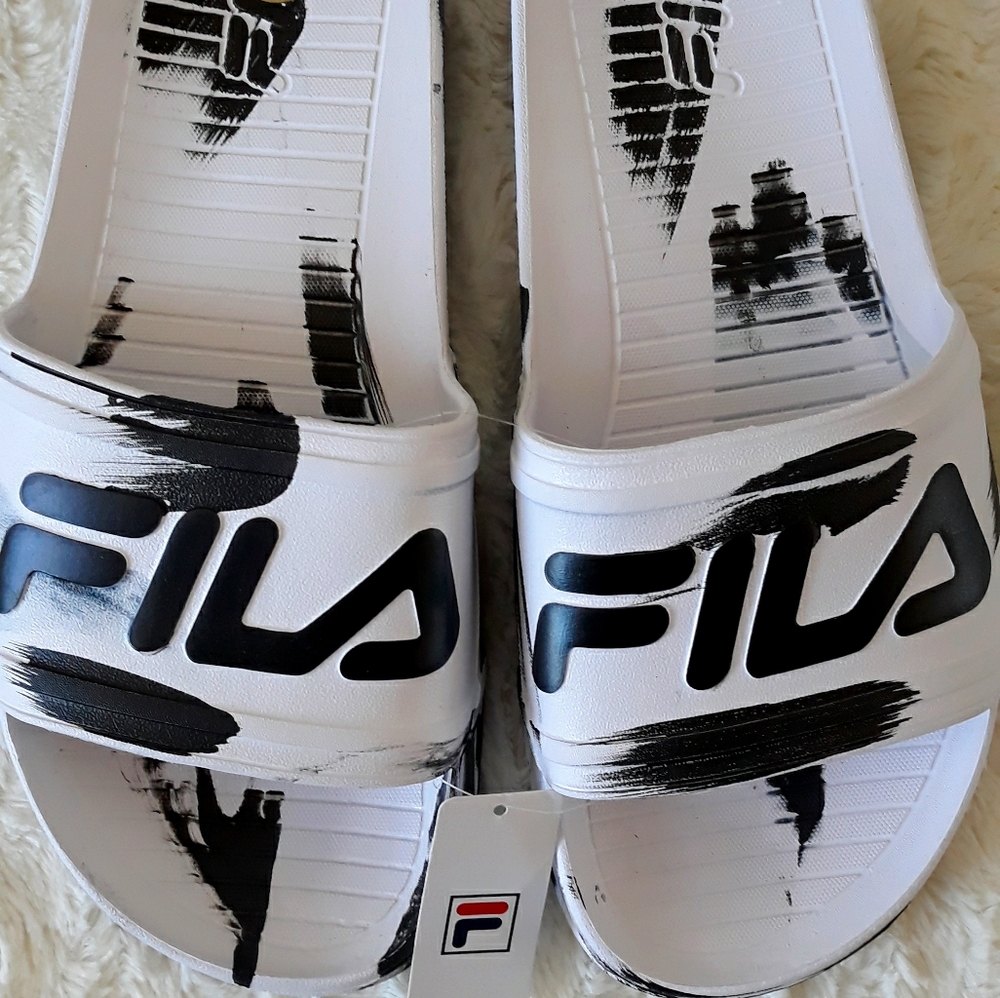 Fila Black & White Slides Size 12